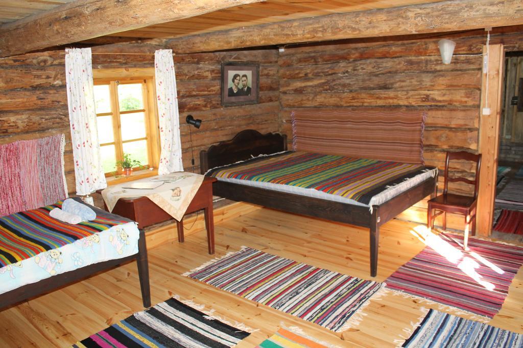 Maenni Summerhouse Kassari Rom bilde