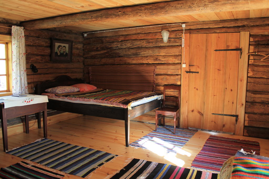 Maenni Summerhouse Kassari Rom bilde